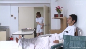 Restless hospital porn between a hot Japanese nurse and a patient