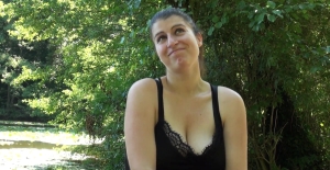 Outdoors video of chubby wife Ilia getting fucked in the woods